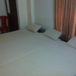 Kailas Lodge